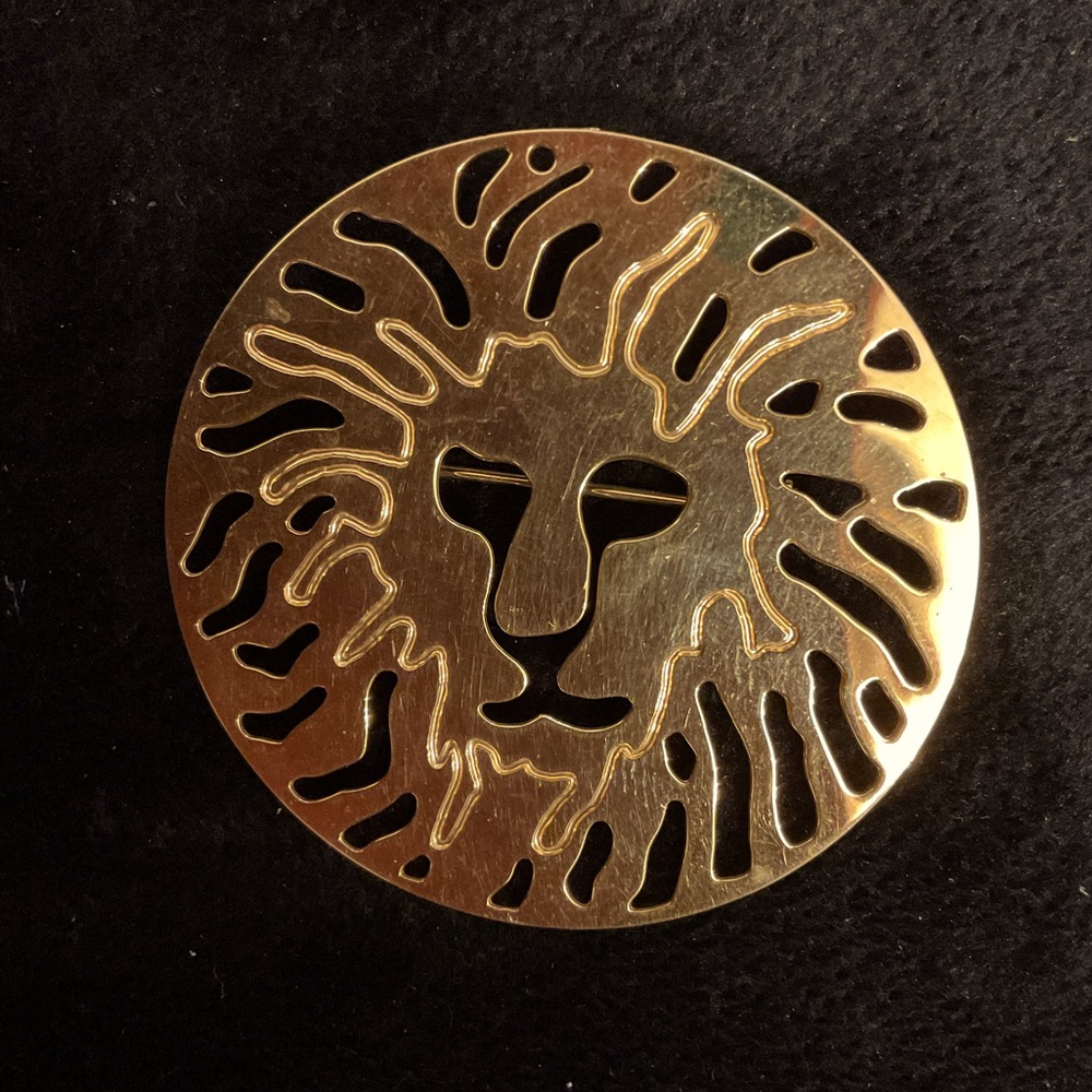 #52 Vintage Anne Klein Lion Head Gold-tone Brooch